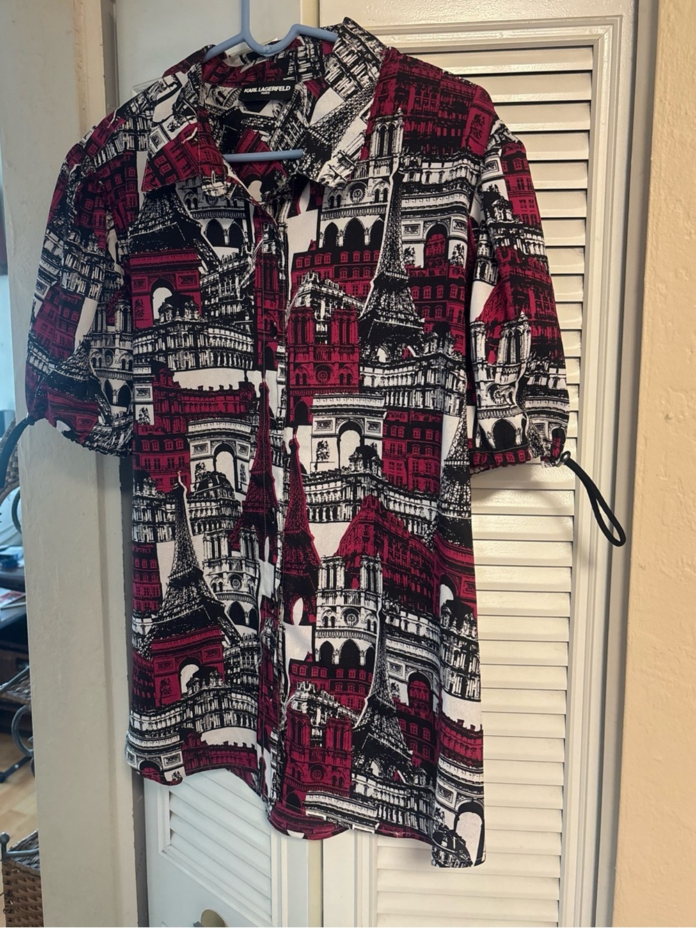 Karl Lagerfeld Paris Womens Blouse XL-Paris Print-Black & White With Magenta
